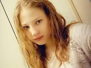 AmandaMini camshow webcam
