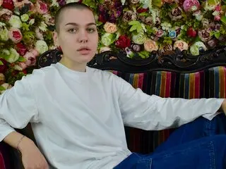BetMur naked livesex