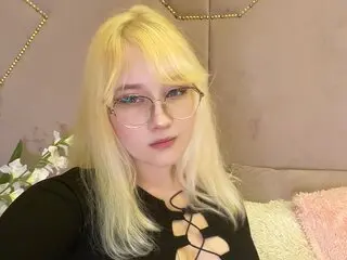 DarcyStone livesex live