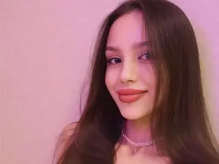 EmilyFloud cunt shows