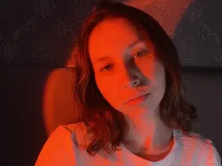 GinnyLike shows nude
