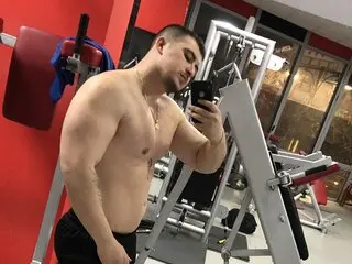 HuntersGame shows video