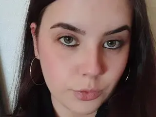 IsabelySweet real real