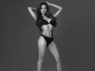 JeniferCheck cam photos