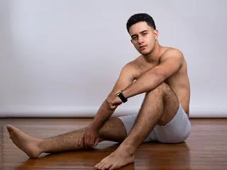 LucasSalvaterra toy online