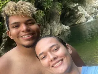 ManeandValentina free pics