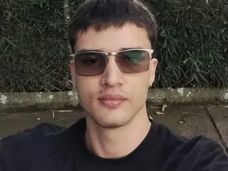 MattJones shows live