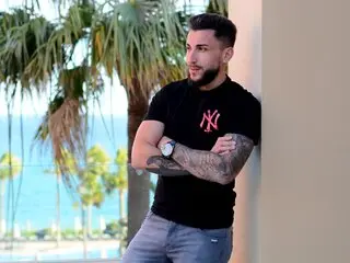 MightyAaron livejasmin.com webcam