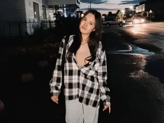 MonaHesley lj cam
