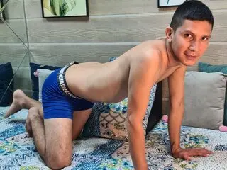 ThomasHumter show cunt